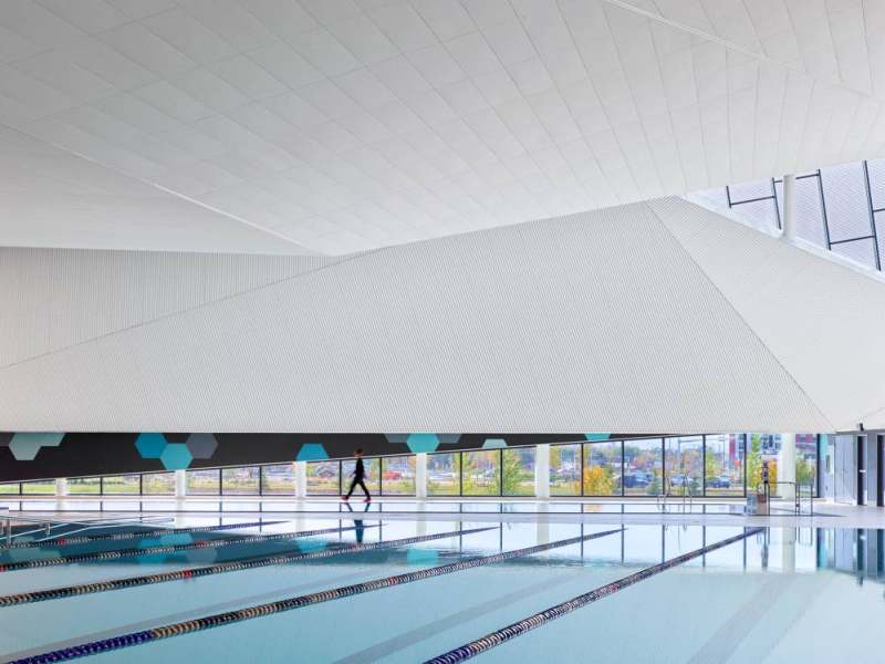 体育中心游泳馆欣赏